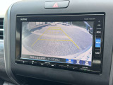 バックカメラももちろんついておりますので車庫入れの安心感がアップしますね!
