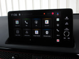 ナビゲーションは純正9インチコネクトナビを装着しております。AM、FM、Bluetooth、フルセグTVがご使用いただけます。初めて訪れた場所でも安心ですね!