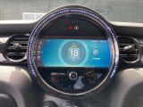 MINI NEXT2年・1年ともに走行距離無制限で保証。保証期間中は走行距離に関係なく保証されます。もちろん延長保証ご加入の場合も、期間中は走行距離に関係なく保証されます。