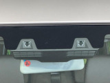 【スズキ セーフティサポート】走行中に前方の車両等を認識し、衝突しそうな時は警報とブレーキで衝突回避と被害軽減をアシスト。より安全にドライブをお楽しみいただけます。