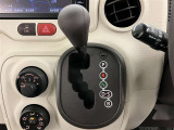 使用感が出やすい部分になります。車両状態などお気軽にお問い合わせください♪