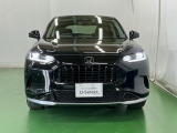 LEDヘッドライトを装備しています。LEDヘッドライトはとても明るく、雨の日や夜間走行も安全・安心です。オートライトコントロール付きで周囲の明るさに応じて自動で点灯・消灯します