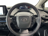 運転席はコックピットのような眺めで運転がワクワクします