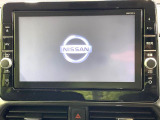 【大画面ナビ】人気の大型9インチナビを装備。存在感のある大画面はインパクト大!ナビ利用時のマップ表示は見やすく、テレビやDVDは臨場感がアップ!いつものドライブがグッと楽しくなります♪