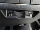 ETCを装備しています。高速道路の料金が後払いなので、料金所で止まることが無く、ノンストップでスイスイ進めます。