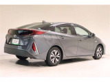 ★トヨタ認定中古車ライト★ 1年間走行距離無制限の「ロングラン保証」が付いています。全国約5,000ヶ所のトヨタのお店で保証修理可能です。お出かけ先でも安心です。選べる延長保証もご用意しています。
