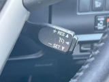 【クルーズコントロール】高速道路もラクラク走行。アクセルを離しても一定速度で走行ができ、長距離運転時の負担を軽減!加速・減速も簡単なスイッチ操作で調整できます。