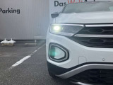 洗練されたブラックスタイルとVolkswagenらしい安定感ある走りが魅力。デザインと実用性を高次元で両立した一台です。