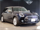 気密性の高いMINIは外観のかわいらしさとは裏腹に、外の雑音を遮り、高級感のある快適なドライブをお楽しみいただけます