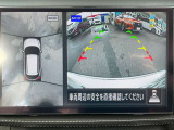 真上から見ている感じなので回りが良く見えて駐車が楽です
