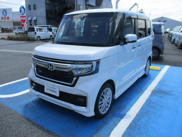 ホンダ N-BOXカスタム 