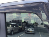 ご遠方のお客様には専門業者を介した陸送納車サービスがございます【※有料】。 お住まい・お届けご希望ご希望の地域をご連絡頂ければ輸送費用のお見積りと輸送期間の目安をご案内させていただきます。
