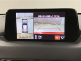 ディスプレイオーディオやカーナビは、現代のドライブにおいて欠かせない装備のひとつです。初めての場所でも迷いにくく、快適なルート案内で運転をサポートします。移動中のエンターテインメント性も高まります。