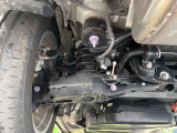 お車を安心してお乗りいただく為には、足回りの定期点検が欠かせません。サービスサポート(有償保証)では無料点検もご提供しており、安心のカーライフをお過ごしいただけるサポート体制が整っています。