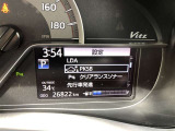 【パーキングサポートブレーキ】アクセルの踏み間違いや踏みすぎなどで起こる衝突を緩和し、被害を軽減してくれます。エンジンの出力を抑制し、さらに距離が縮まると自動的にブレーキをかけます。