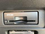 ETCで高速代の支払いもスムーズ!カードを持っていればご納車日当日からご利用いただけます。別途セットアップ料が必要です。