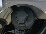 WEB掲載時にはお車に付いている装備と、様々な写真をたくさん載せるように心がけております。1台1台特徴をとらえたキャッチコメントを掲載しています。
