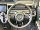 【純正革巻きステアリング】上質な革を使用することで、手にしっかり馴染みとても運転しやすいハンドルです♪