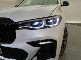 安心のBMW認定中古車は100項目の箇所を徹底的にチェック致します。機械的な箇所や電気系、コンピューターなどをご納車前に点検し、交換基準に達した部品は全て新品に修理返品した後にご納車致します。