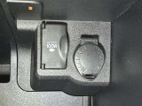 シガーソケット用の充電器が使用可能です!