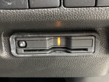 いまや快適なカーライフに欠かせないETCが付いています。