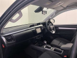 見晴らしのよい前方視界で、安全に運転いただけます。