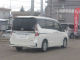セレナ 2.0 ハイウェイスターV 4WD 