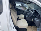 運転席の様子です!