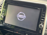 【純正9型ナビ】人気の純正ナビを装備しております。ナビの使いやすさはもちろん、オーディオ機能も充実!キャンプや旅行はもちろん、通勤や買い物など普段のドライブも楽しくなるはず♪