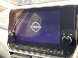 【純正9型ナビ】人気の純正ナビを装備しております。ナビの使いやすさはもちろん、オーディオ機能も充実!キャンプや旅行はもちろん、通勤や買い物など普段のドライブも楽しくなるはず♪