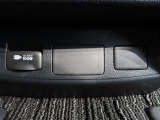 非常時やキャンプなどに役立つAC100Vコンセント付きです。