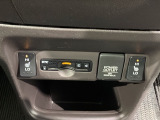 フロント両席にはシートヒーターが付いています!寒い日に便利な装備ですね。