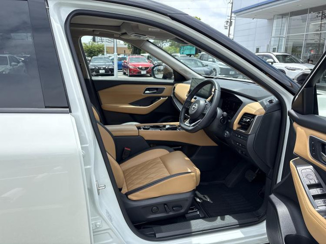 日産 エクストレイル 1.5 G e-4ORCE 4WD の中古車詳細 (12,640km, B