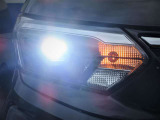 ナイトドライブの味方として人気のLEDヘッドライト! 夜間の視界を確保して安全な走行をサポ-トしてくれます。