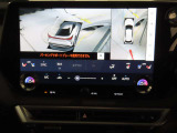 純正ナビ付です。もちろん車両後方を表示するバックガイドモニターが付いていて車庫入れ安心!