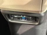 いまや快適なカーライフに欠かせないETCが付いています。
