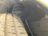 お車を安心してお乗りいただく為には、足回りの定期点検が欠かせません。サービスサポート(有償保証)では無料点検もご提供しており、安心のカーライフをお過ごしいただけるサポート体制が整っています。