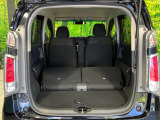 普段のお買い物や通勤、送迎等に十分な荷室スペースを確保しております。セカンドシートを倒すと、大きな荷物の積載も可能です♪