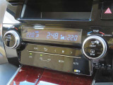 オートエアコンで車内はいつでも快適です♪