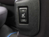 運転席と助手席、更に後部座席にもシートヒーターを装備しています。冬場は必需品です!