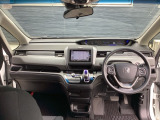 こちらの車両は室内はルームクリーニング済みですよ〜(*^_^*)大変きれいな状態ですので一度見てみてくださいね(^^♪