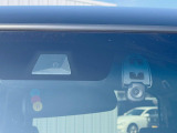 【ホンダセンシング】走行中に前方の車両等を認識し、衝突しそうな時は警報とブレーキで衝突回避と被害軽減をアシスト。より安全にドライブをお楽しみいただけます。