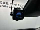 万が一の事故のときもドライブレコーダーがあると安心です。ご利用になる場合は個人情報保護の観点より新品の対応SDカードをお求め下さい。