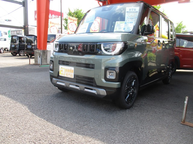 デリカミニ T プレミアム デリマル パッケージ 4WD 