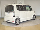 ご納車までの期間ですが、県内のお客様は1、2週間、県外のお客様は2、3週間ほどでご納車が可能となります。ただし、お支払いや書類の状況によっては多少の前後もありますので、その際には何卒ご了承下さい。