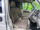 ドライバーによって運転しやすいポジションは異なり、あの車はどうなのか不安なこともありますよね。気になるお車は店頭で乗り込んでご確認いただけます♪