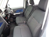運転席・助手席の様子です!