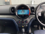 弊社はMINI正規販売店として新型車から旧モデルまでの商品知識と整備知識を備えております。納車後の不明な点等も、お気軽に弊社担当者までお問い合わせ下さい。