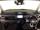 【前方視界】開放的な前方視界!運転がしやすく疲れにくいです♪窓が大きく、見通しがとっても良いおクルマですよ♪