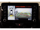 車両を上から見たような映像表示するパノラミックビューモニター付き!